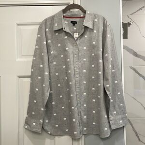 NWT Talbots Gray Polar Bear Print Button Front Blouse in Size XL